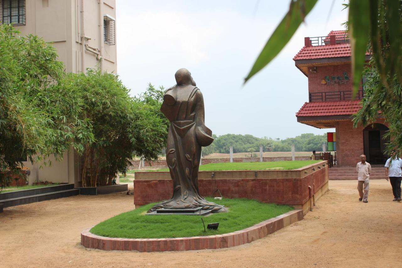 Panthashala Santiniketan Hotel Sri Niketan Kültér fotó